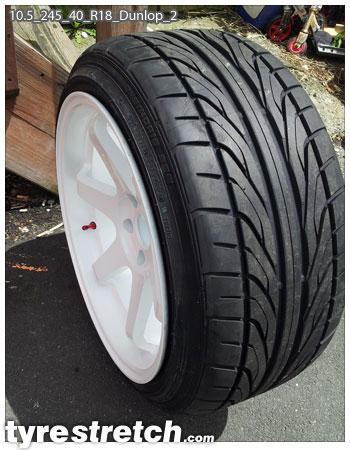 An example of tyre stretch: 245/40 R18 on 10.5J – DUNLOP