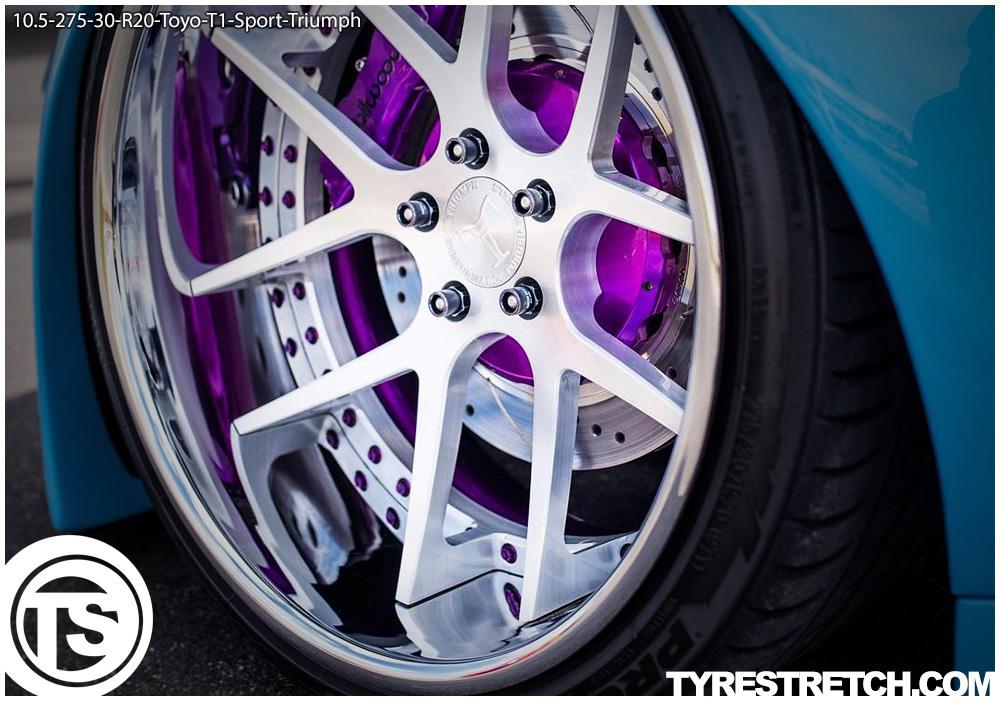 An example of tyre stretch: 275/30 R20 on 10.5J – TOYO (TRIUMPH)