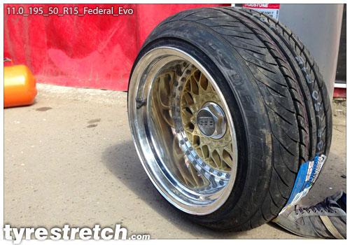An example of tyre stretch: 195/50 R15 on 11.0J – FEDERAL