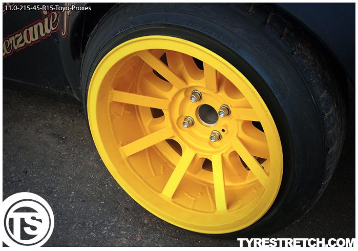 An example of tyre stretch: 215/45 R15 on 11.0J – TOYO