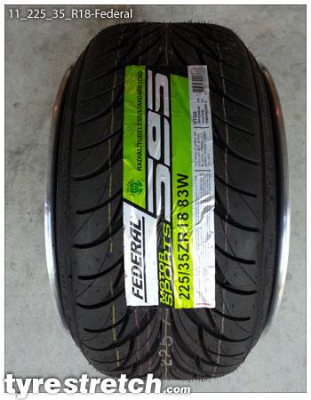 An example of tyre stretch: 225/35 R18 on 11.0J – FEDERAL