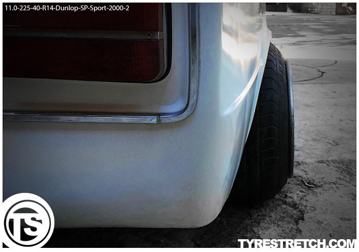 An example of tyre stretch: 225/40 R14 on 11.0J – DUNLOP