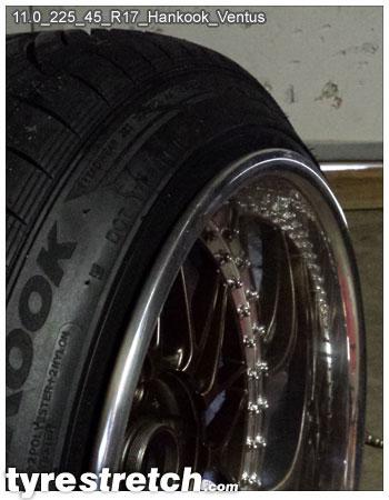 An example of tyre stretch: 225/45 R17 on 11.0J – HANKOOK