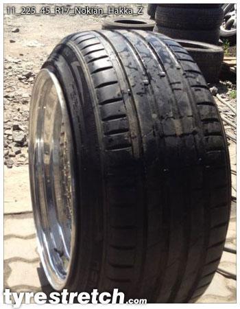 An example of tyre stretch: 225/45 R17 on 11.0J – NOKIAN