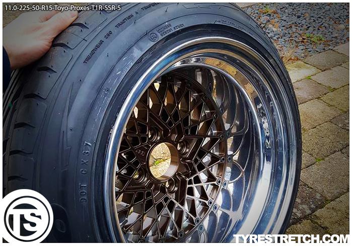 An example of tyre stretch: 225/50 R15 on 11.0J – TOYO (SSR)