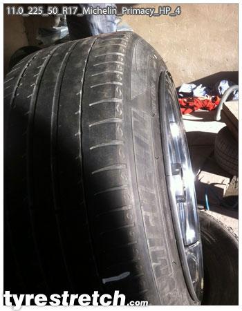An example of tyre stretch: 225/50 R17 on 11.0J – MICHELIN