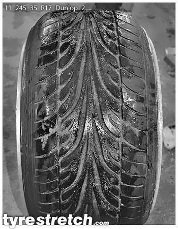 An example of tyre stretch: 245/35 R17 on 11.0J – DUNLOP