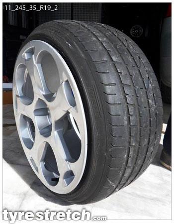 245/35 R19 on 11.0J