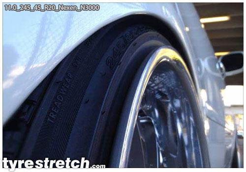 An example of tyre stretch: 245/35 R20 on 11.0J – NEXEN