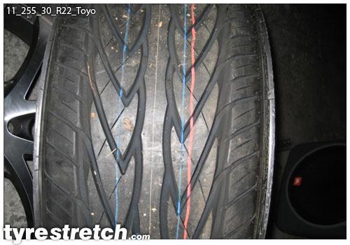 An example of tyre stretch: 255/30 R22 on 11.0J – TOYO
