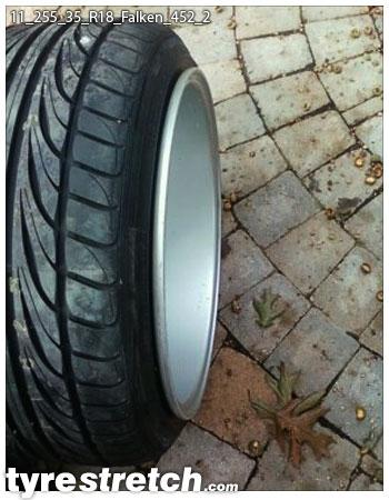 An example of tyre stretch: 255/35 R18 on 11.0J – FALKEN