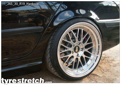 An example of tyre stretch: 265/30 R19 on 11.0J – HANKOOK