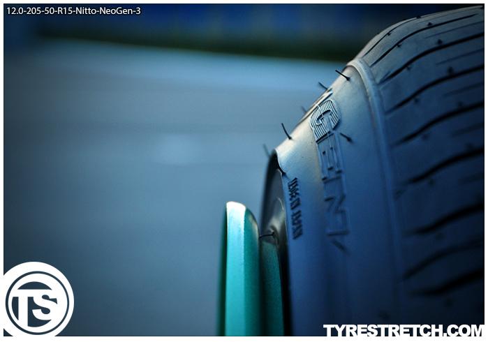 An example of tyre stretch: 205/50 R15 on 12.0J – NITTO