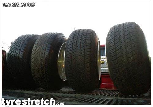 An example of tyre stretch: 235/60 R15 on 12.0J