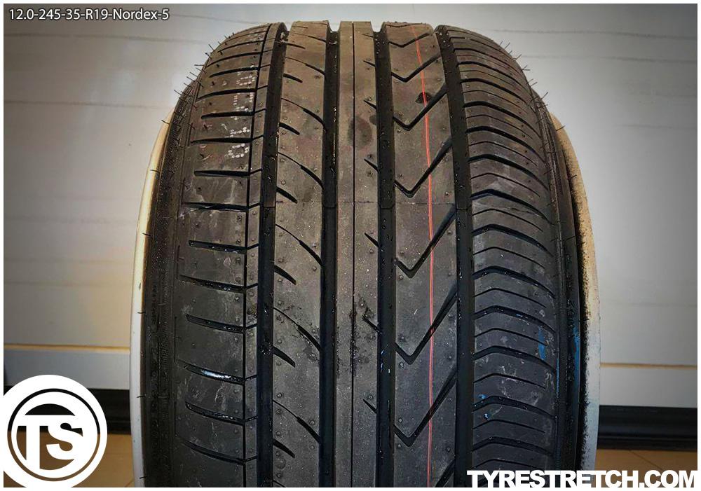 An example of tyre stretch: 245/35 R19 on 12.0J – NORDEXX