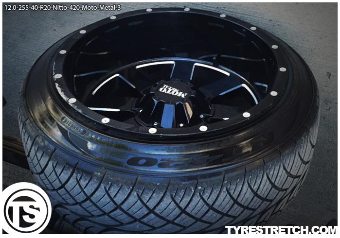An example of tyre stretch: 255/40 R20 on 12.0J – NITTO (MOTO METAL)