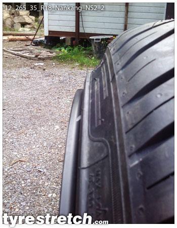 An example of tyre stretch: 265/35 R18 on 12.0J – NANKANG