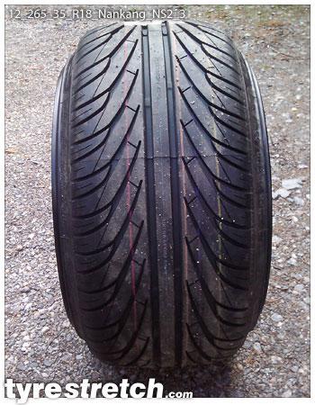 An example of tyre stretch: 265/35 R18 on 12.0J – NANKANG