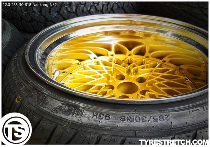 An example of tyre stretch: 285/30 R18 on 12.0J – NANKANG