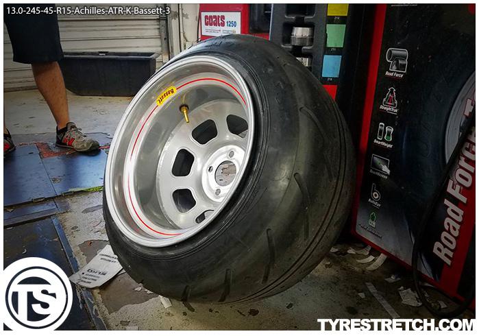 An example of tyre stretch: 245/45 R15 on 13.0J – ACHILLES (BASSETT)