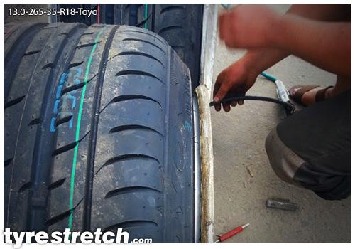 An example of tyre stretch: 265/35 R18 on 13.0J – TOYO