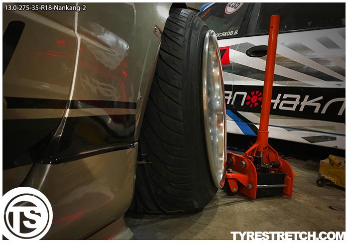 An example of tyre stretch: 275/35 R18 on 13.0J – NANKANG