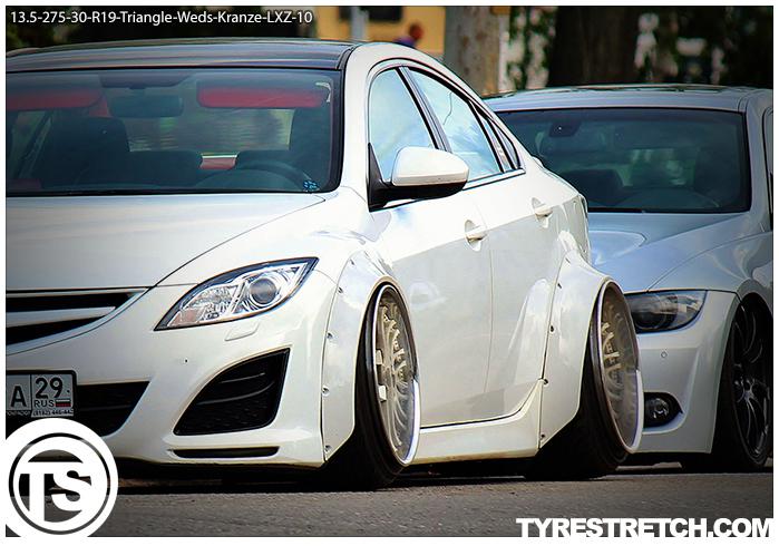 An example of tyre stretch: 275/30 R19 on 13.5J – TRIANGLE (WEDS)