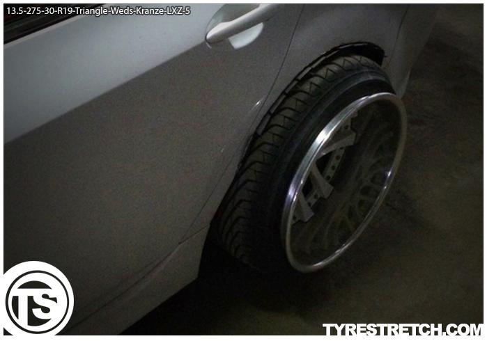 An example of tyre stretch: 275/30 R19 on 13.5J – TRIANGLE (WEDS)