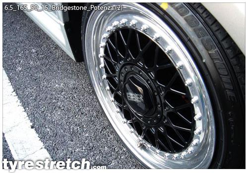 An example of tyre stretch: 165/50 R15 on 6.5J – BRIDGESTONE