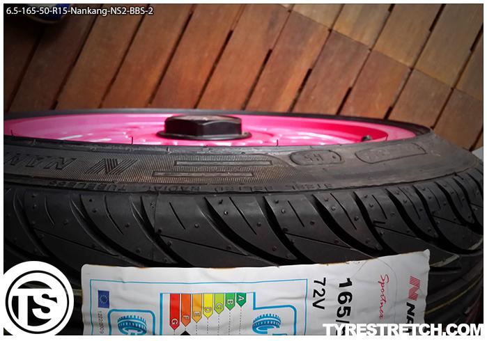 An example of tyre stretch: 165/50 R15 on 6.5J – NANKANG (BBS)