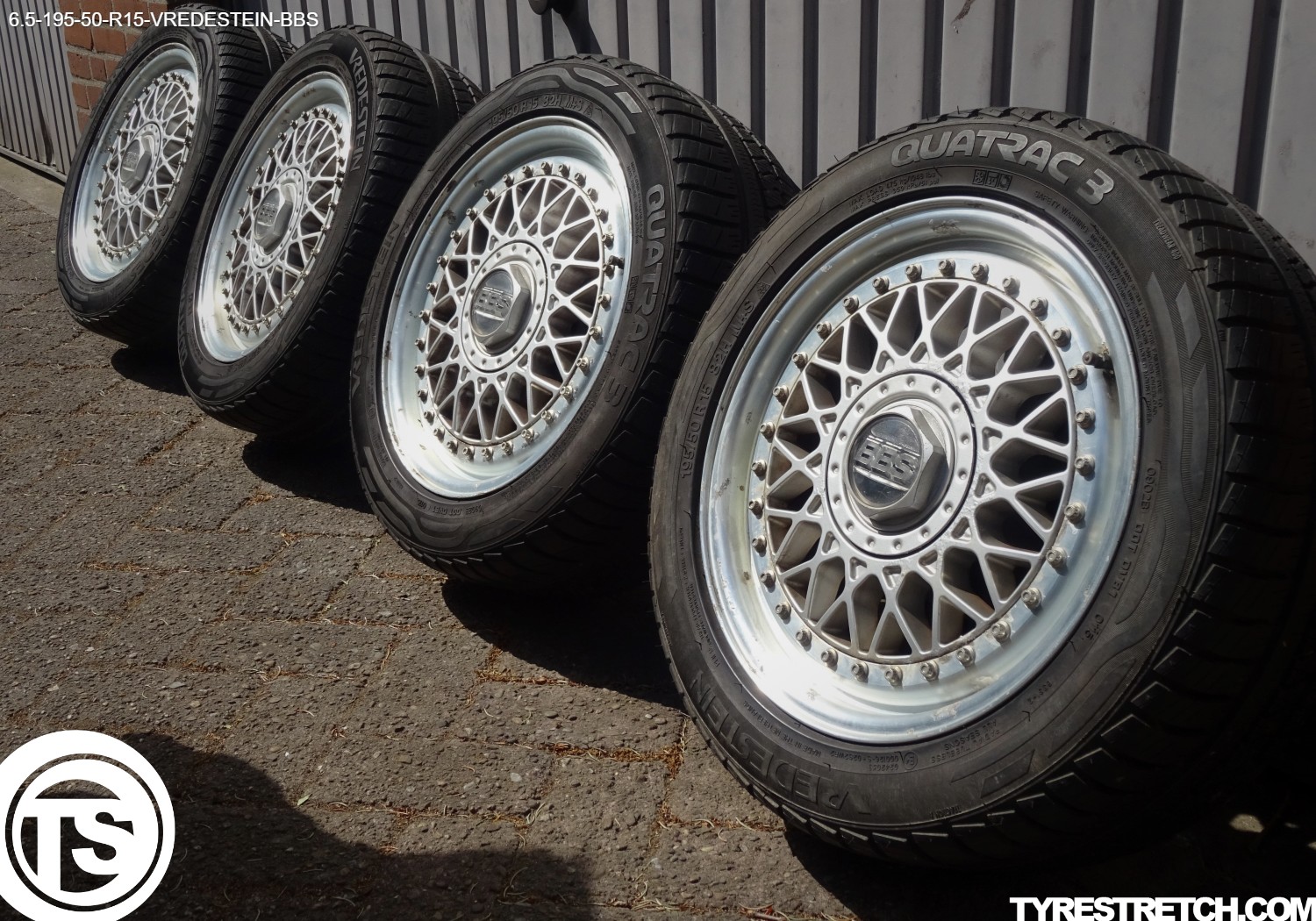 An example of tyre stretch: 195/50 R15 on 6.5J – VREDESTEIN (BBS)
