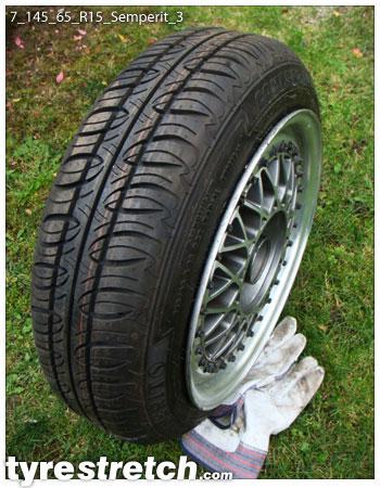 An example of tyre stretch: 145/65 R15 on 7.0J – SEMPERIT