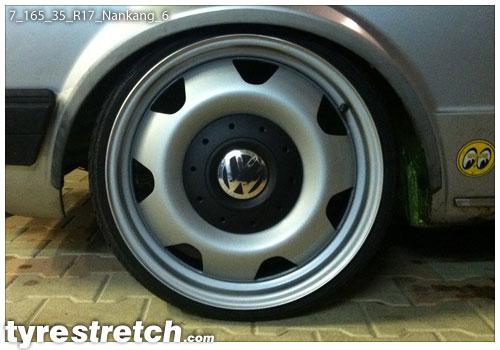 An example of tyre stretch: 165/35 R17 on 7.0J – NANKANG