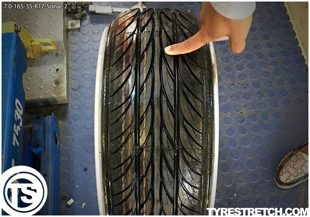 An example of tyre stretch: 165/35 R17 on 7.0J – SONAR