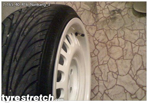 An example of tyre stretch: 165/40 R16 on 7.0J – NANKANG