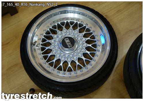 An example of tyre stretch: 165/40 R16 on 7.0J – NANKANG