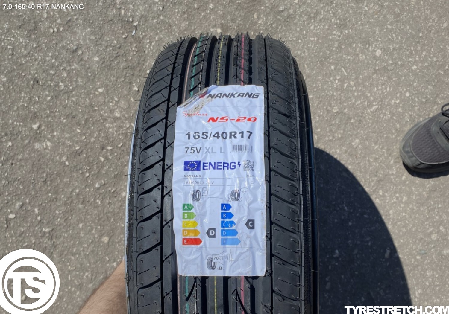 An example of tyre stretch: 165/40 R17 on 7.0J – NANKANG
