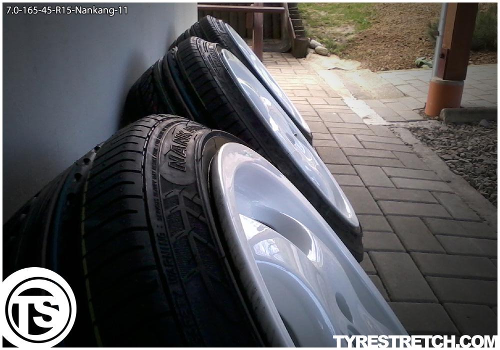 An example of tyre stretch: 165/45 R15 on 7.0J – NANKANG
