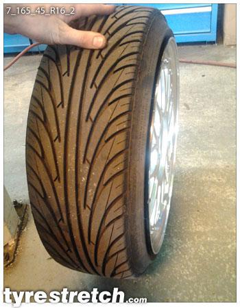 An example of tyre stretch: 165/45 R16 on 7.0J