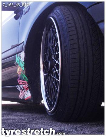 An example of tyre stretch: 165/45 R17 on 7.0J