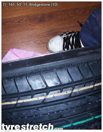 An example of tyre stretch: 165/50 R15 on 7.0J – BRIDGESTONE