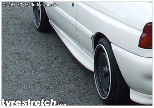 An example of tyre stretch: 165/50 R15 on 7.0J – BRIDGESTONE