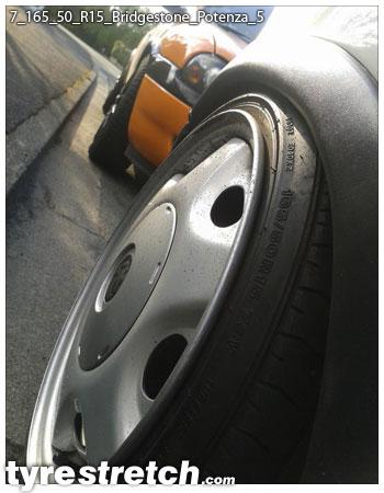 An example of tyre stretch: 165/50 R15 on 7.0J – BRIDGESTONE