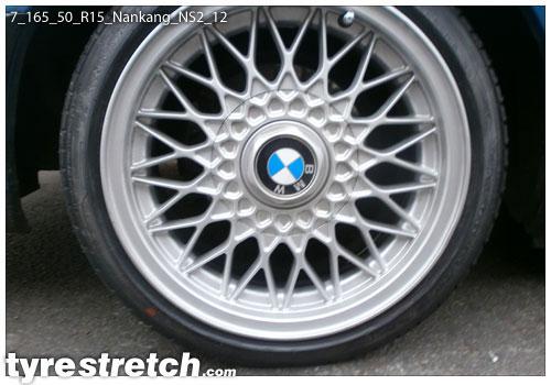 An example of tyre stretch: 165/50 R15 on 7.0J – NANKANG (BMW)