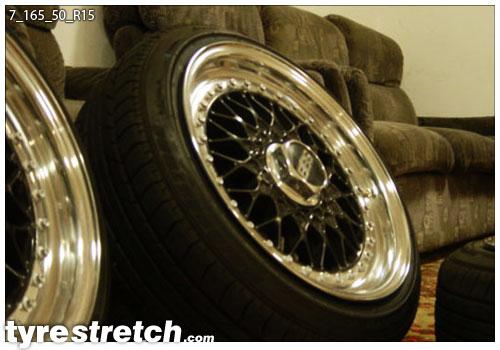 An example of tyre stretch: 165/50 R15 on 7.0J (BBS)