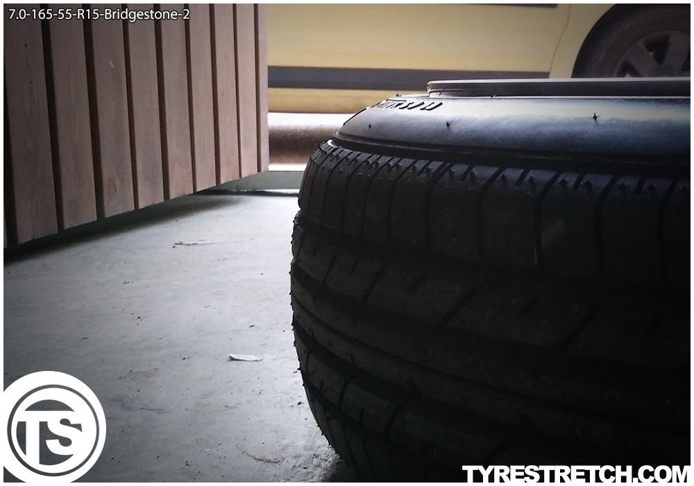 An example of tyre stretch: 165/55 R15 on 7.0J – BRIDGESTONE