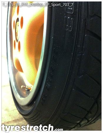 An example of tyre stretch: 165/55 R15 on 7.0J – DUNLOP
