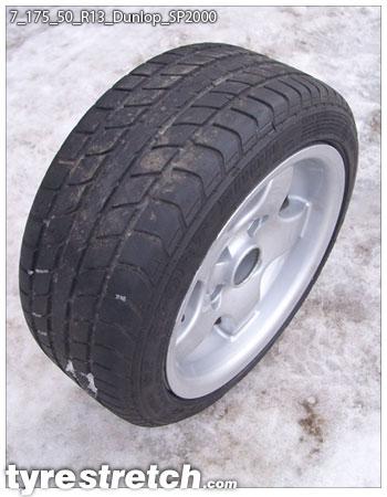 An example of tyre stretch: 175/50 R13 on 7.0J – DUNLOP