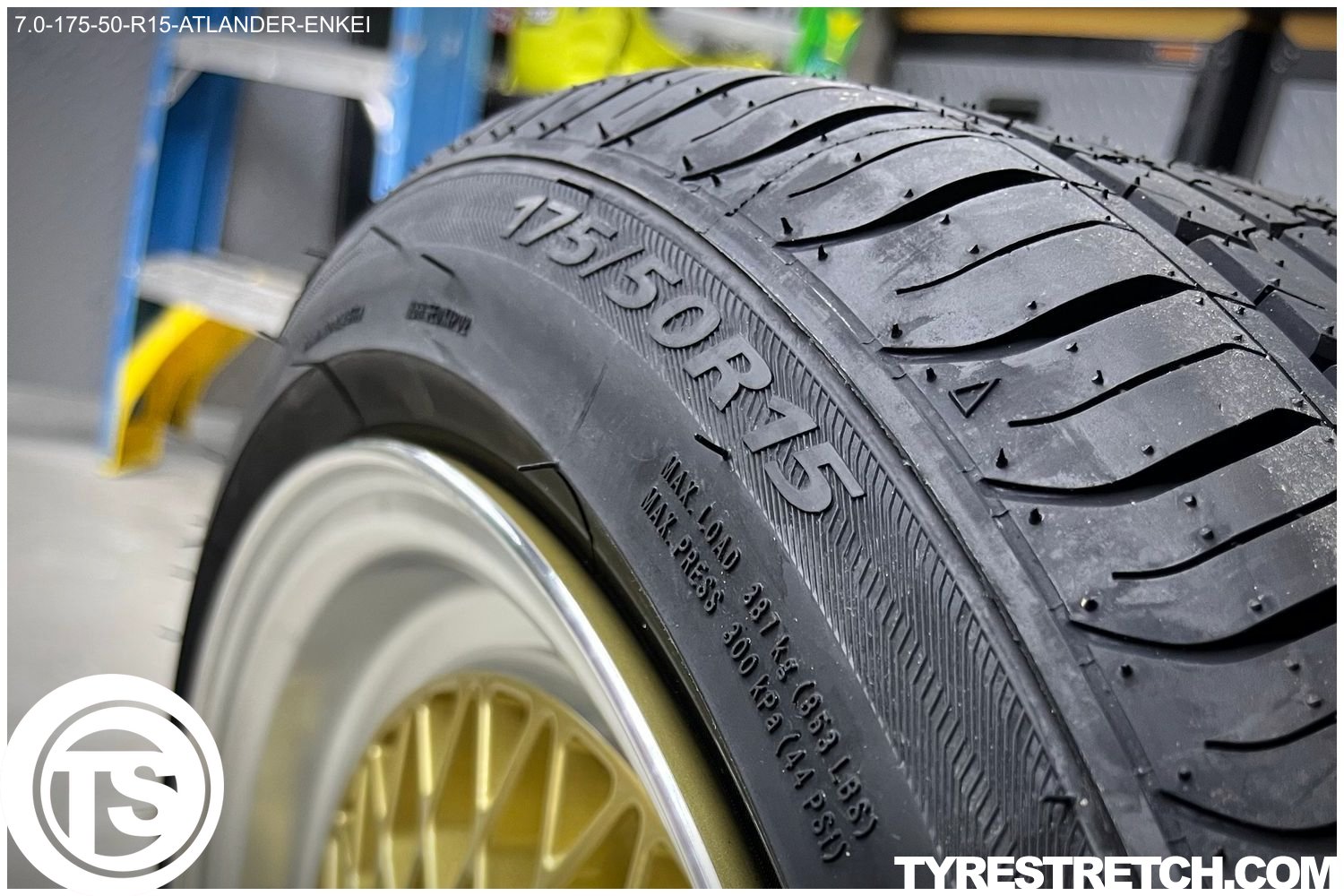 An example of tyre stretch: 175/50 R15 on 7.0J – ATLANDER (ENKEI)