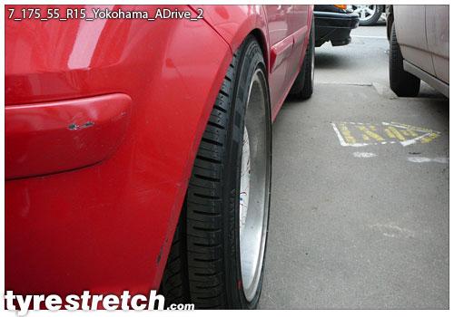 An example of tyre stretch: 175/55 R15 on 7.0J – YOKOHAMA